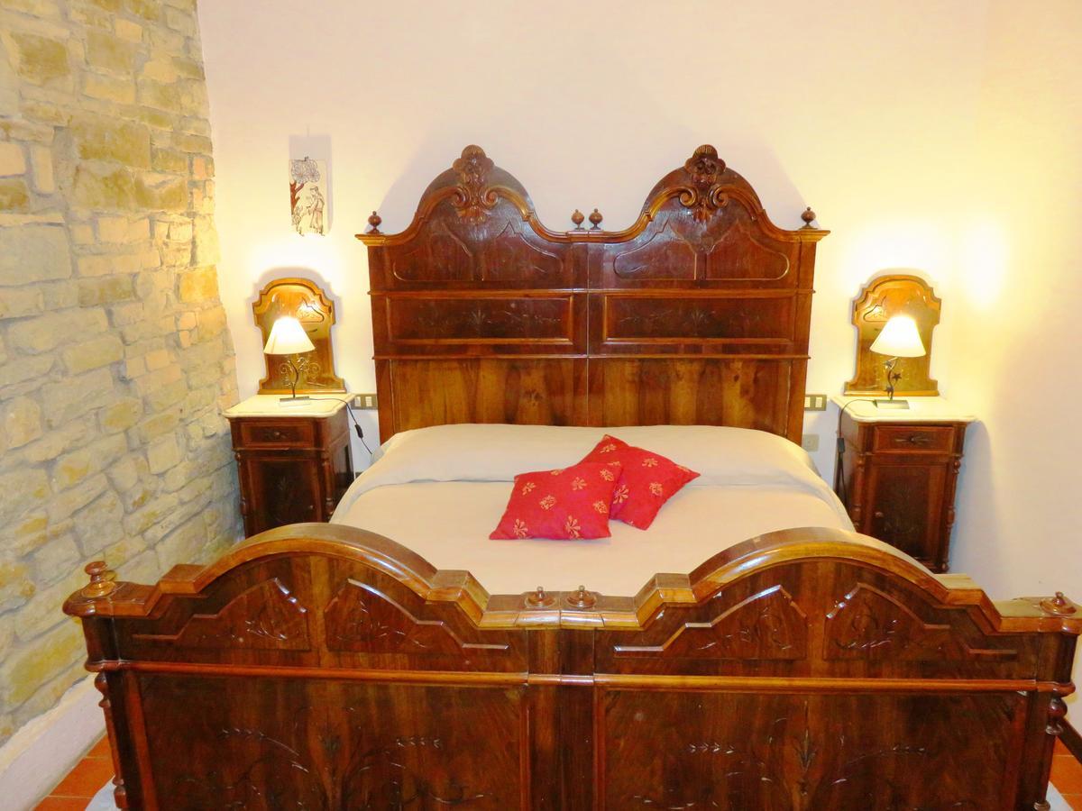 Castello Cortevecchio غوبيو المظهر الخارجي الصورة
